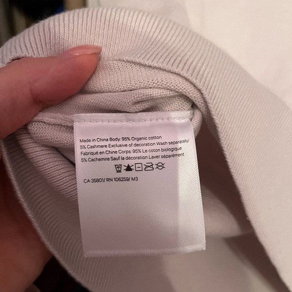 lululemon sweater - Picture 3 of 3